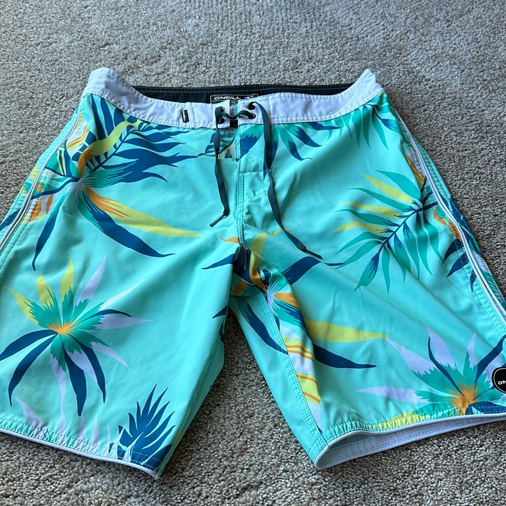 Size 30 O’Neill board shorts